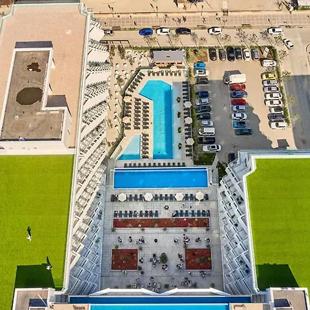 Daire Dja Dja 11 In Infinity Beach - Parking Mamaia